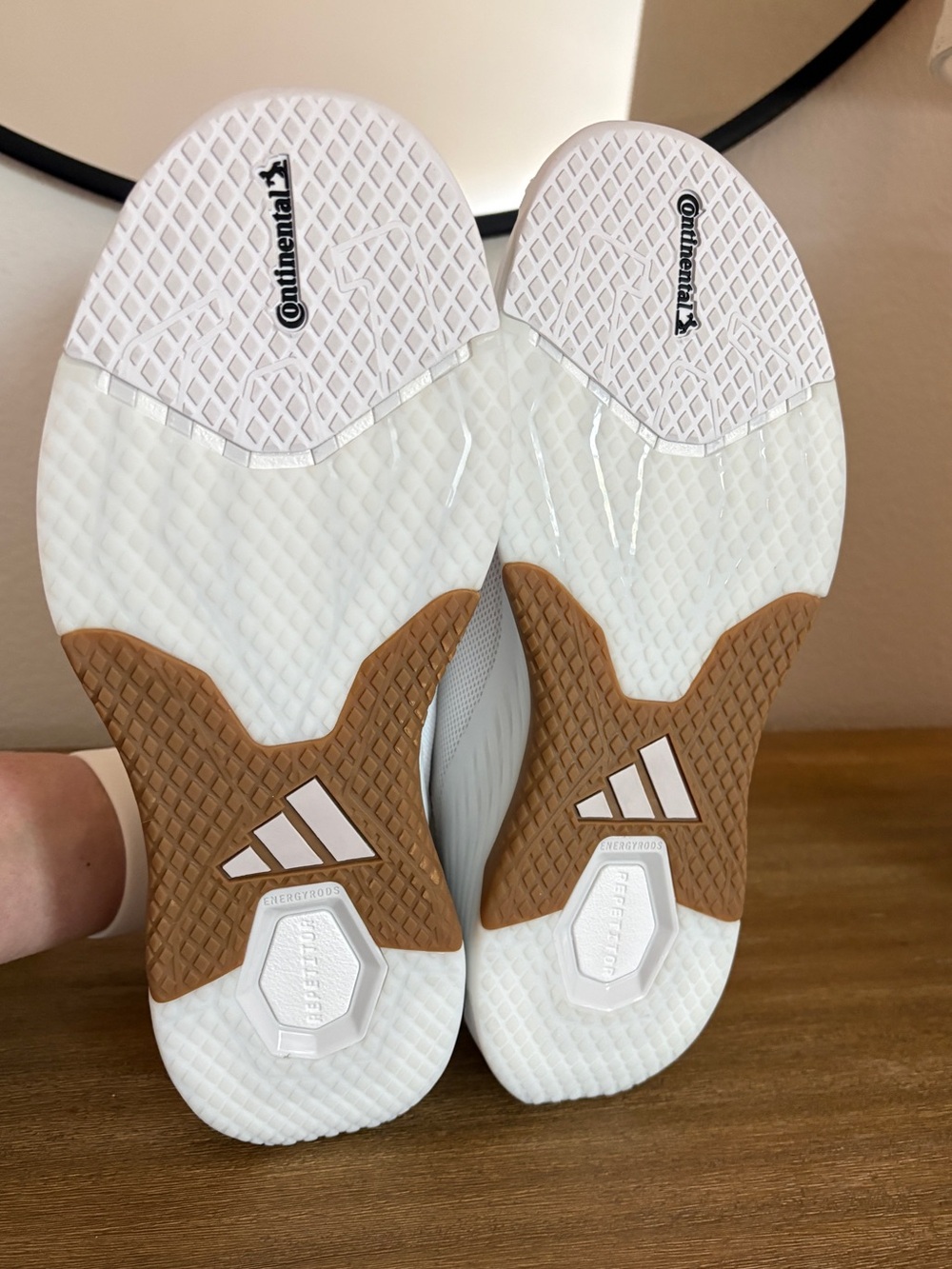 EUC Adidas Dropset 4 Training Shoes women 9 - Picture 2 of 3
